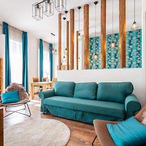 Amora Homes Basilica View Elegant Suite Need Reservation For Free Parking